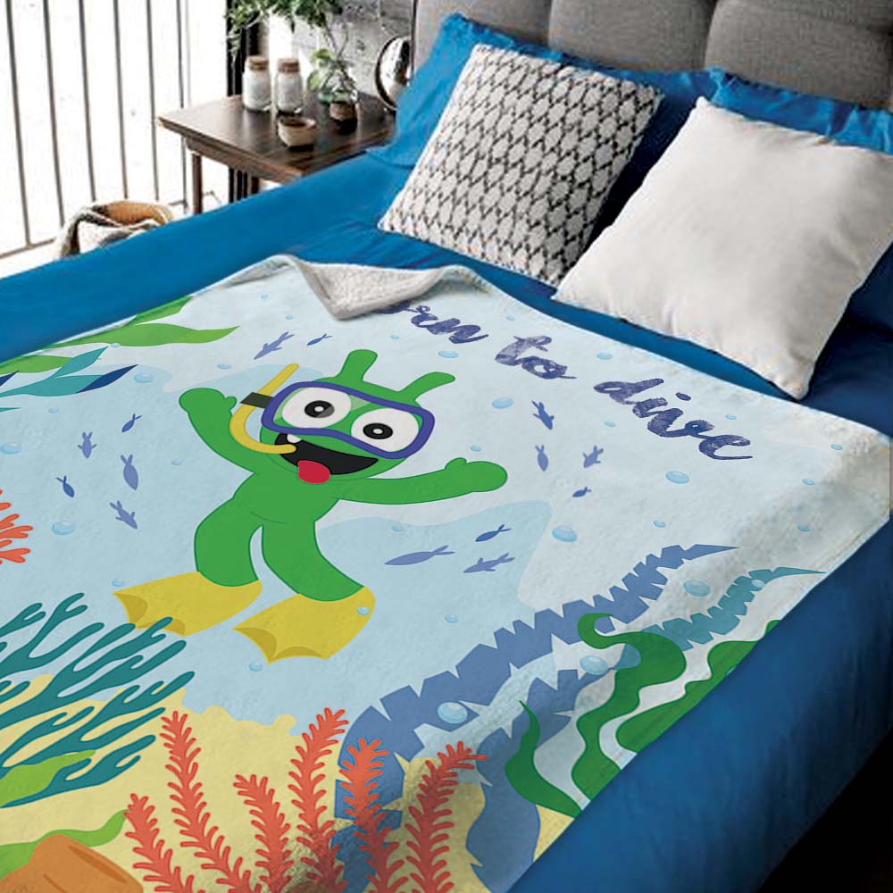 Pea Pea Born To Dive Fleece Blanket, Pea Pea Ocean Theme Blankets