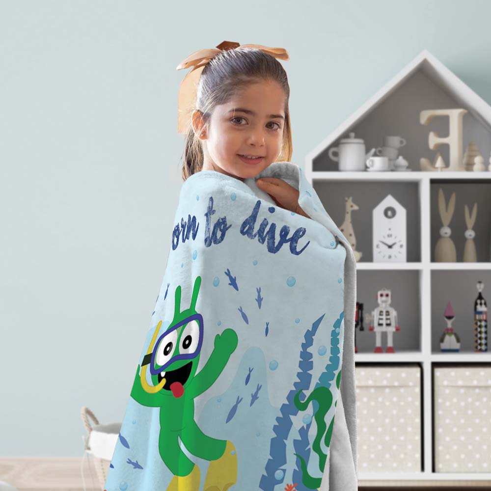 Pea Pea Born To Dive Fleece Blanket, Pea Pea Ocean Theme Blankets